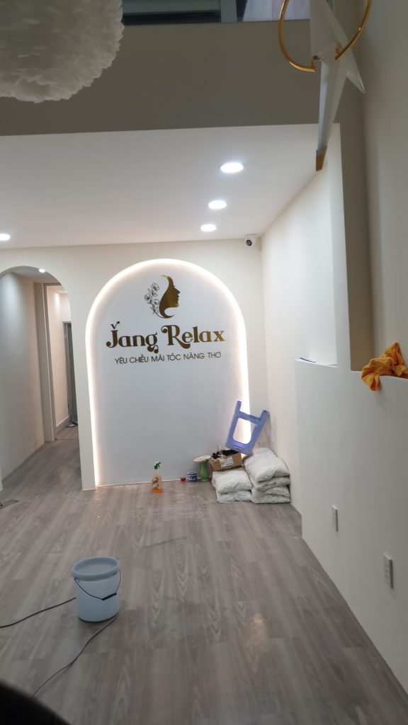 Dịch vụ vệ sinh Quyết Tiến giá rẻ hiện nay