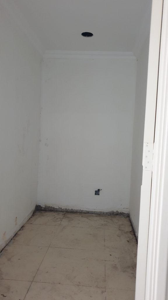 Giá dịch vụ vệ sinh tại Quyết Tiến